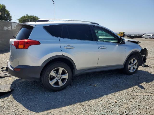 2T3WFREV4FW188317 - 2015 TOYOTA RAV4 XLE SILVER photo 3