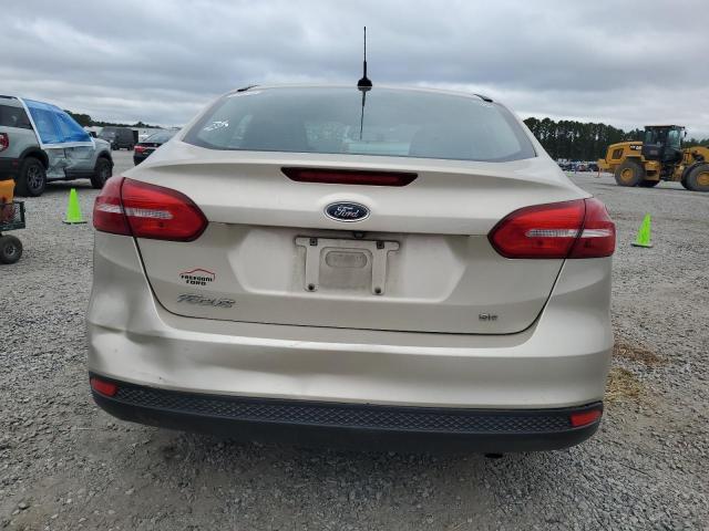1FADP3F2XJL210022 - 2018 FORD FOCUS SE BEIGE photo 6