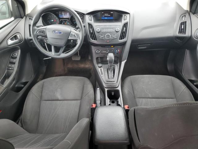 1FADP3F2XJL210022 - 2018 FORD FOCUS SE BEIGE photo 8