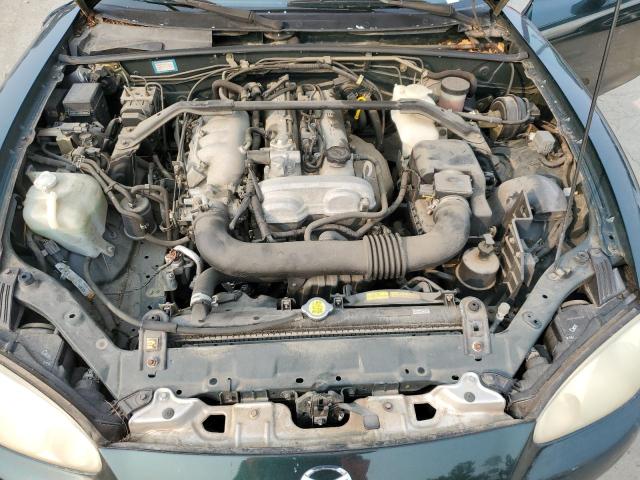 JM1NB353130304835 - 2003 MAZDA MX-5 MIATA BASE GREEN photo 11