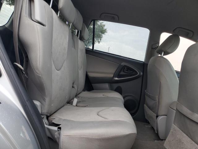 JTMZF4DV2AD025107 - 2010 TOYOTA RAV4 银色 照片 11