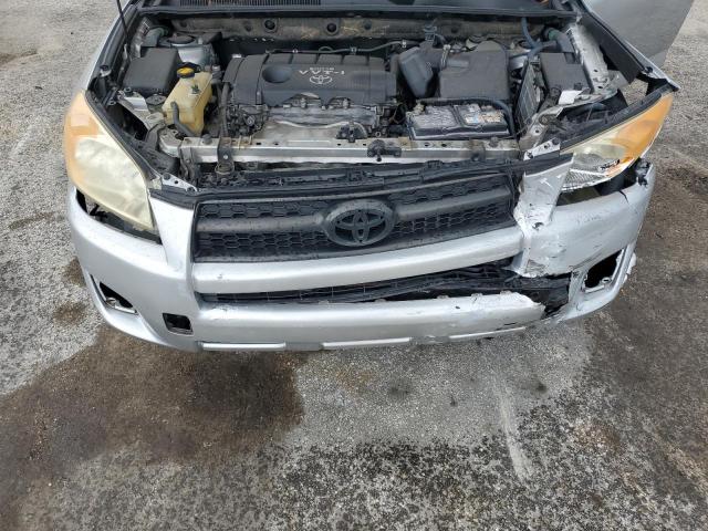 JTMZF4DV2AD025107 - 2010 TOYOTA RAV4 银色 照片 12