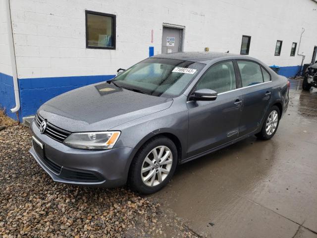 3VWD07AJ7EM402620 - 2014 VOLKSWAGEN JETTA SE GRAY photo 1