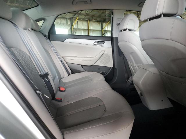 5NPE24AF7HH484807 - 2017 HYUNDAI SONATA SE ვერცხლისფერი ფოტო 10