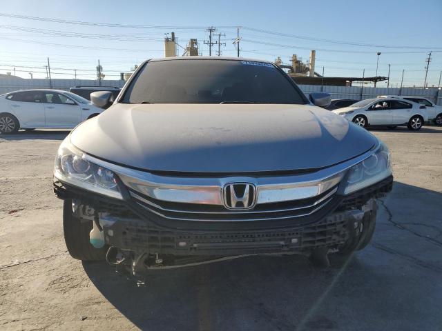 1HGCR2F5XGA180059 - 2016 HONDA ACCORD SPORT فضي صورة 5