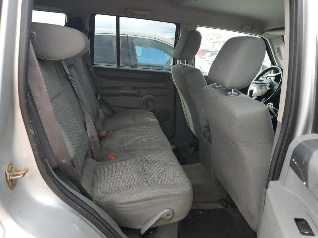 1J8HG48K07C621090 - 2007 JEEP COMMANDER 银色 照片 10