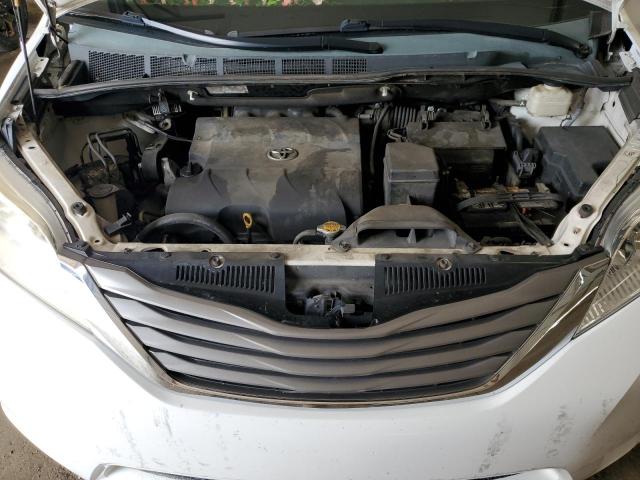 5TDYK3DC8CS271070 - 2012 TOYOTA SIENNA XLE WHITE photo 12