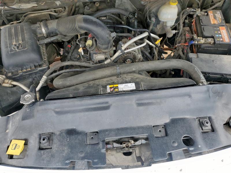 1C6RR6TT2ES222404 - 2014 RAM 1500 SLT WHITE photo 11