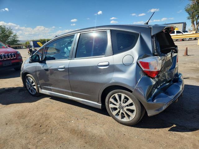 JHMGE8H50DC033727 - 2013 HONDA FIT SPORT ნაცრისფერი ფოტო 2