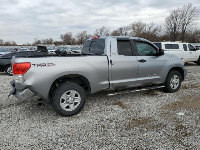 5TFRM5F19BX028317 - 2011 TOYOTA TUNDRA DOUBLE CAB SR5 SILVER photo 3