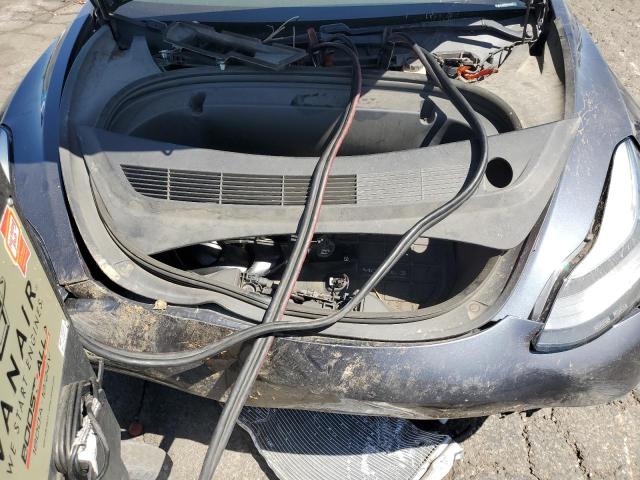 5YJ3E1EB6LF646132 - 2020 TESLA MODEL 3 Графитовый фото 11