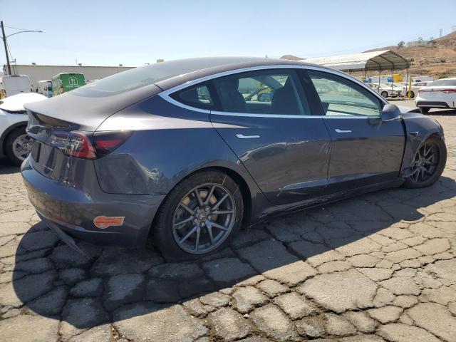 5YJ3E1EB6LF646132 - 2020 TESLA MODEL 3 Графитовый фото 3