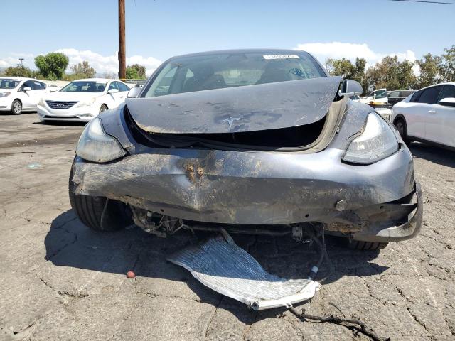 5YJ3E1EB6LF646132 - 2020 TESLA MODEL 3 Графитовый фото 5
