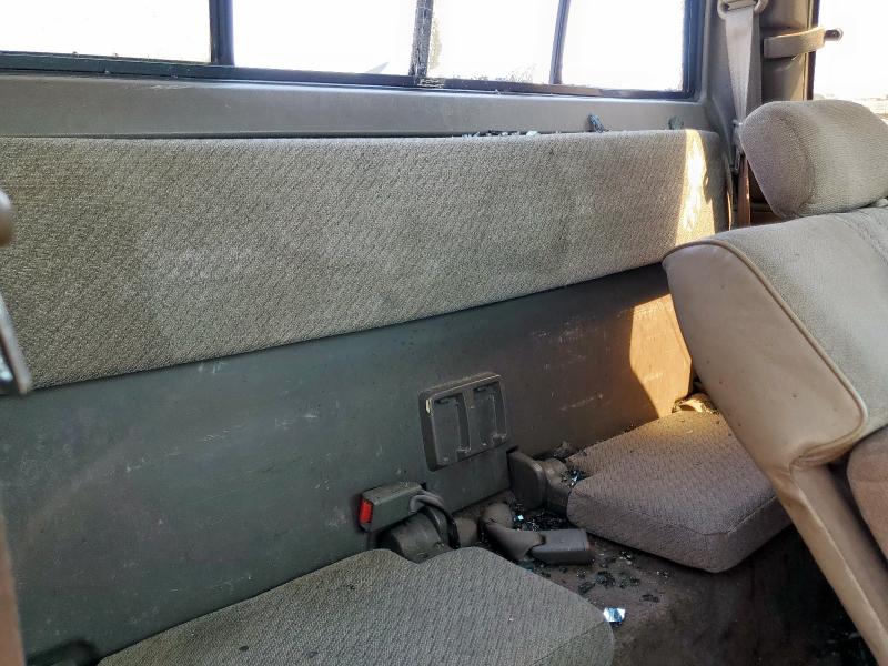 4TAVL52N6VZ319081 - 1997 TOYOTA TACOMA XTRACAB BLACK photo 10