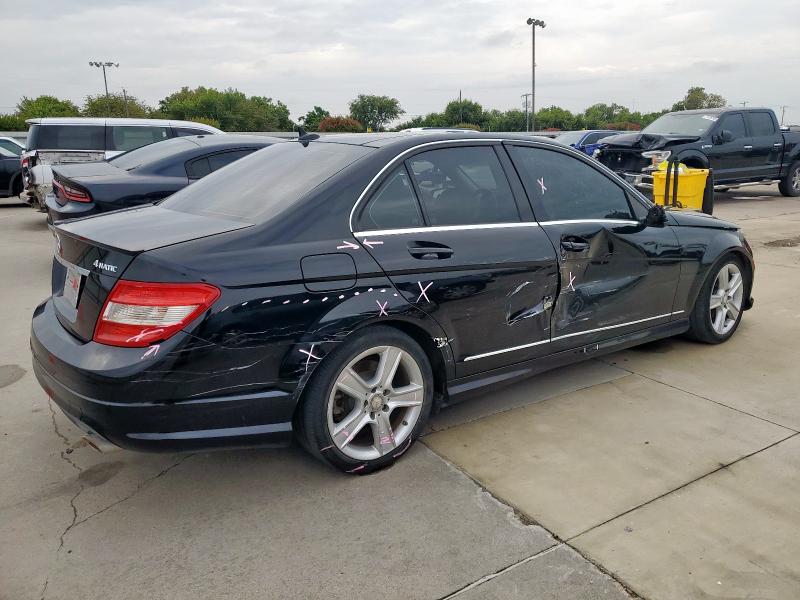 WDDGF8BB3BR139022 - 2011 MERCEDES-BENZ C 300 4MATIC BLACK photo 3