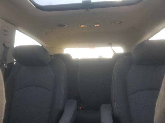 1GNKRGKD6HJ249410 - 2017 CHEVROLET TRAVERSE LT 白色 照片 10