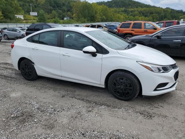 1G1BC5SMXJ7187701 - 2018 CHEVROLET CRUZE LS WHITE photo 4