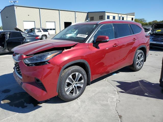 2021 TOYOTA HIGHLANDER XLE, 