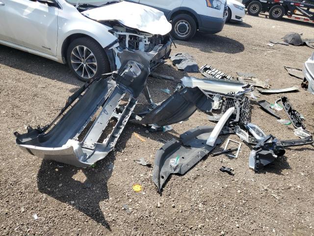 JTEBU5JR5J5608572 - 2018 TOYOTA 4RUNNER SR5/SR5 PREMIUM SILVER photo 13