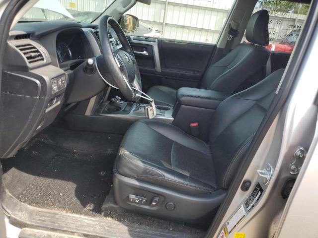 JTEBU5JR5J5608572 - 2018 TOYOTA 4RUNNER SR5/SR5 PREMIUM SILVER photo 7