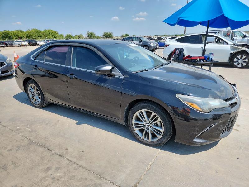 4T1BF1FKXFU955777 - 2015 TOYOTA CAMRY LE BLACK photo 4