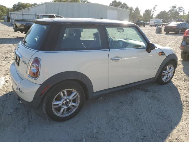 WMWSU3C51CT541323 - 2012 MINI COOPER WHITE photo 3