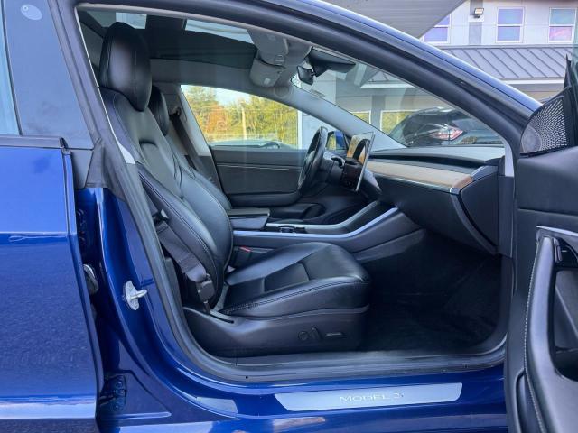 5YJ3E1EBXKF433019 - 2019 TESLA MODEL 3 BLUE photo 5