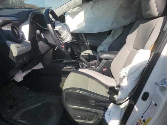 JTMYFREV2JJ748951 - 2018 TOYOTA RAV4 LIMITED WHITE photo 7