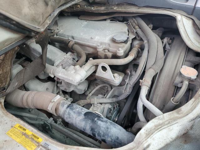 JALC4J161C7001775 - 2012 ISUZU NPR HD TWO TONE photo 12