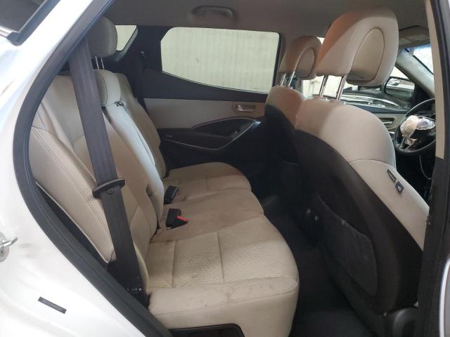 5NMZUDLB1HH029907 - 2017 HYUNDAI SANTA FE S WHITE photo 10
