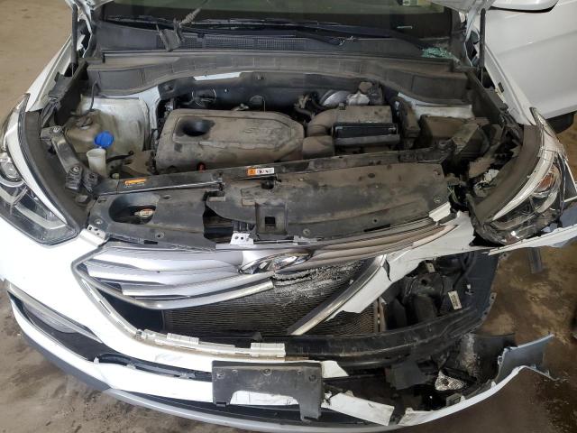 5NMZUDLB1HH029907 - 2017 HYUNDAI SANTA FE S WHITE photo 11
