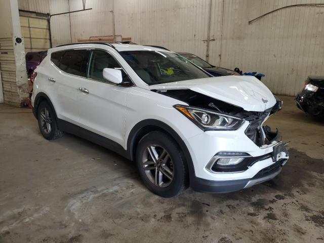 5NMZUDLB1HH029907 - 2017 HYUNDAI SANTA FE S WHITE photo 4