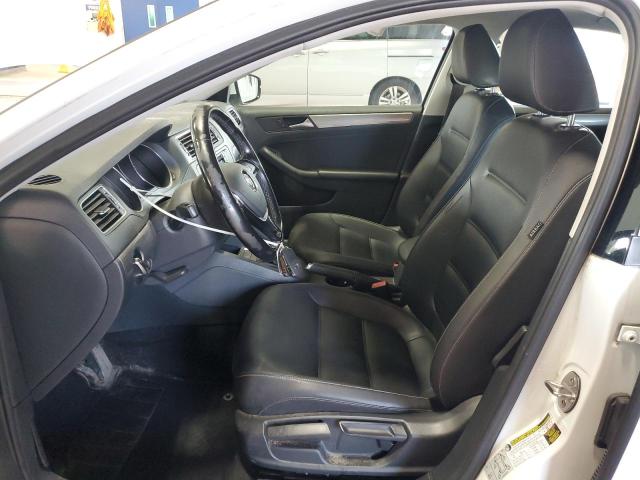 3VWDB7AJ7JM258085 - 2018 VOLKSWAGEN JETTA SE Blanc photo 7