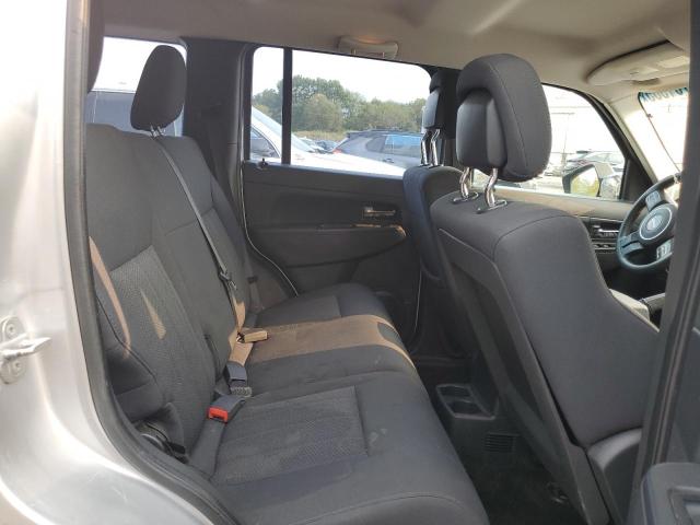 1C4PJMAK5CW100339 - 2012 JEEP LIBERTY SPORT SILVER photo 10