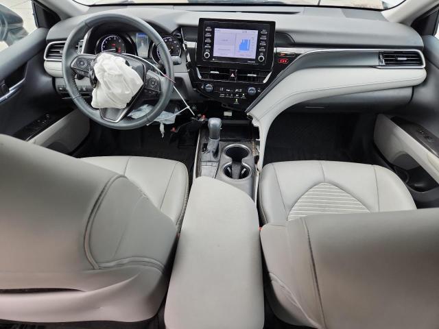 4T1G11AK3RU228951 - 2024 TOYOTA CAMRY SE NIGHT SHADE WHITE photo 8