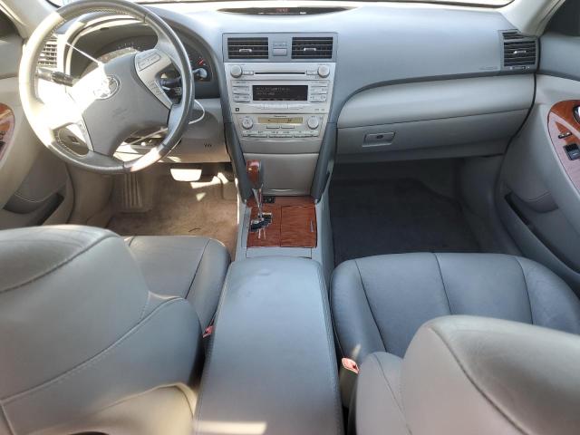 4T1BF3EK4BU657541 - 2011 TOYOTA CAMRY BASE GRAY photo 8