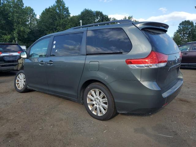 5TDDK3DC0CS037018 - 2012 TOYOTA SIENNA XLE 绿色 照片 2