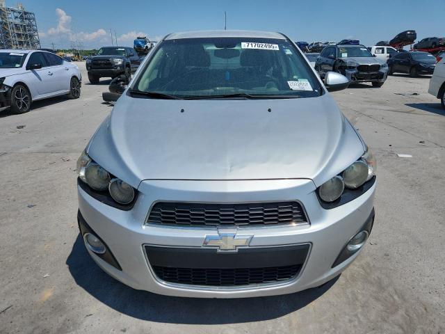 1G1JC5SH1F4202335 - 2015 CHEVROLET SONIC LT 银色 照片 5