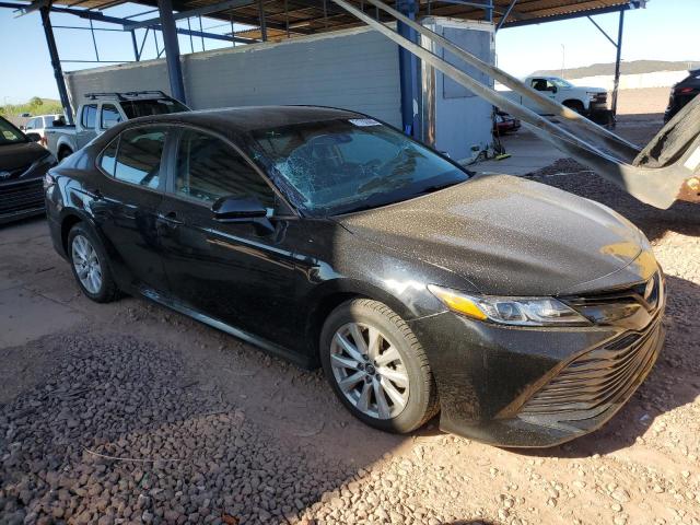 4T1B11HK5JU140651 - 2018 TOYOTA CAMRY L BLACK photo 4