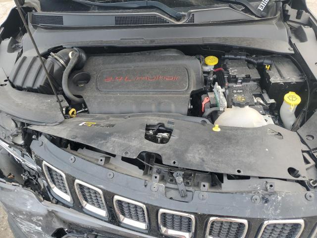 3C4NJCBB0JT468267 - 2018 JEEP COMPASS LATITUDE Qara foto 11