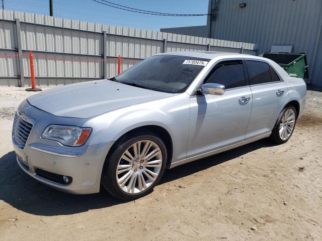 2013 CHRYSLER 300, 