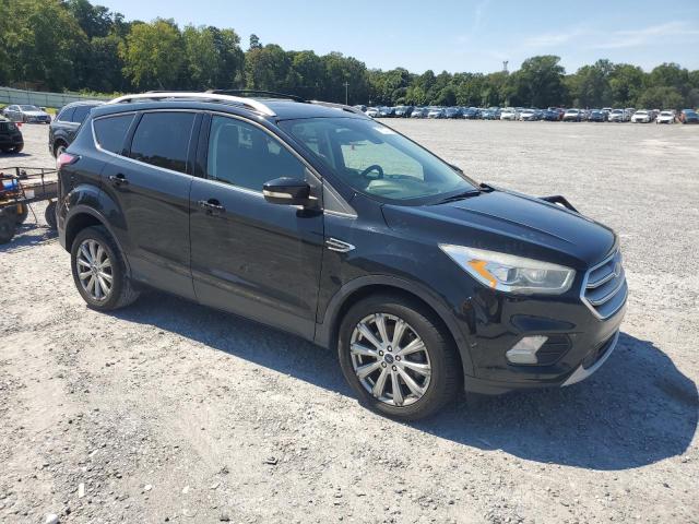 1FMCU0J95JUA06882 - 2018 FORD ESCAPE TITANIUM შავი ფოტო 4