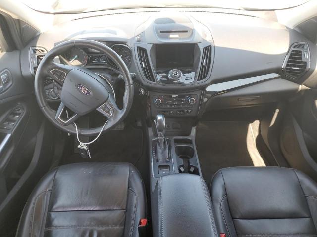 1FMCU0J95JUA06882 - 2018 FORD ESCAPE TITANIUM შავი ფოტო 8