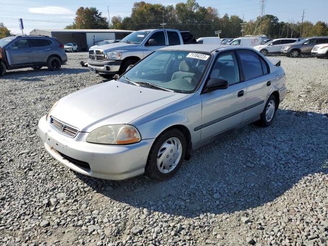 2HGEJ6622WH554970 - 1998 HONDA CIVIC DX SILVER photo 1