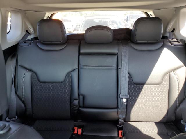 3C4NJDBB0JT313871 - 2018 JEEP COMPASS LATITUDE თეთრი ფოტო 10