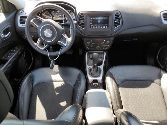 3C4NJDBB0JT313871 - 2018 JEEP COMPASS LATITUDE თეთრი ფოტო 8