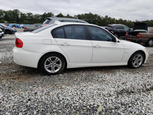 WBAVA33518KX88098 - 2008 BMW 328 I WHITE photo 3