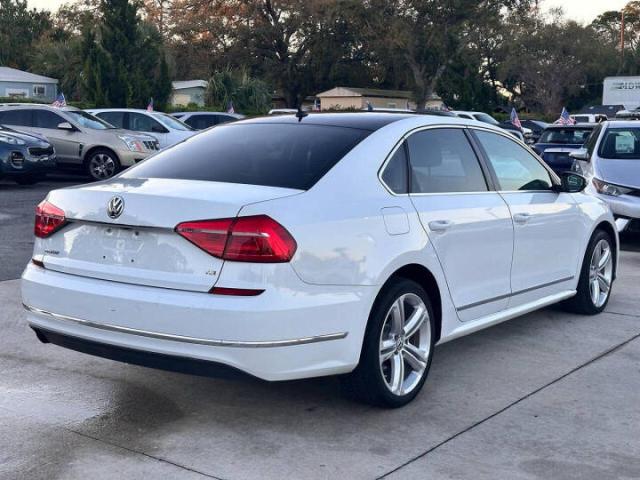 1VWAT7A32GC031XXX - 2016 VOLKSWAGEN PASSAT S WHITE photo 4