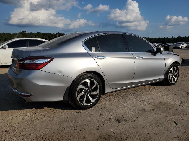 1HGCR3F07HA023634 - 2017 HONDA ACCORD EXL SILVER photo 3