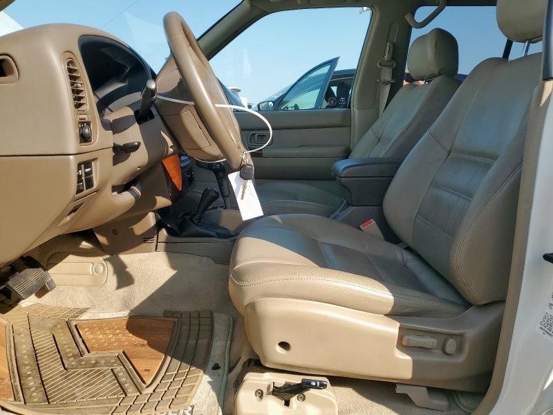 JN8AR07YXYW409836 - 2000 NISSAN PATHFINDER LE თეთრი ფოტო 7